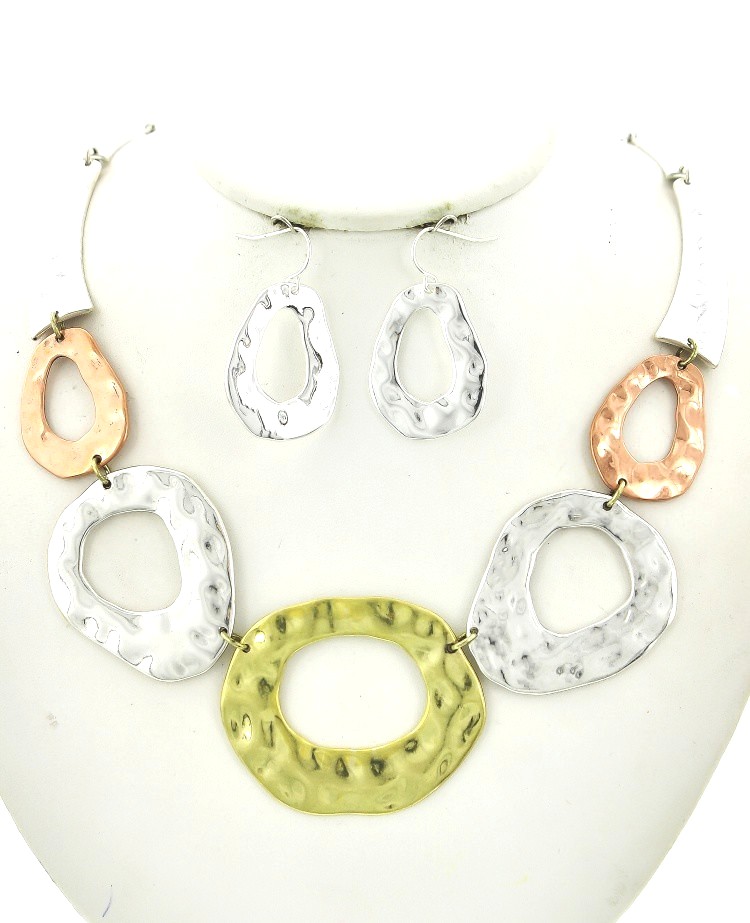 Hammered Metal Necklace & Earring Set