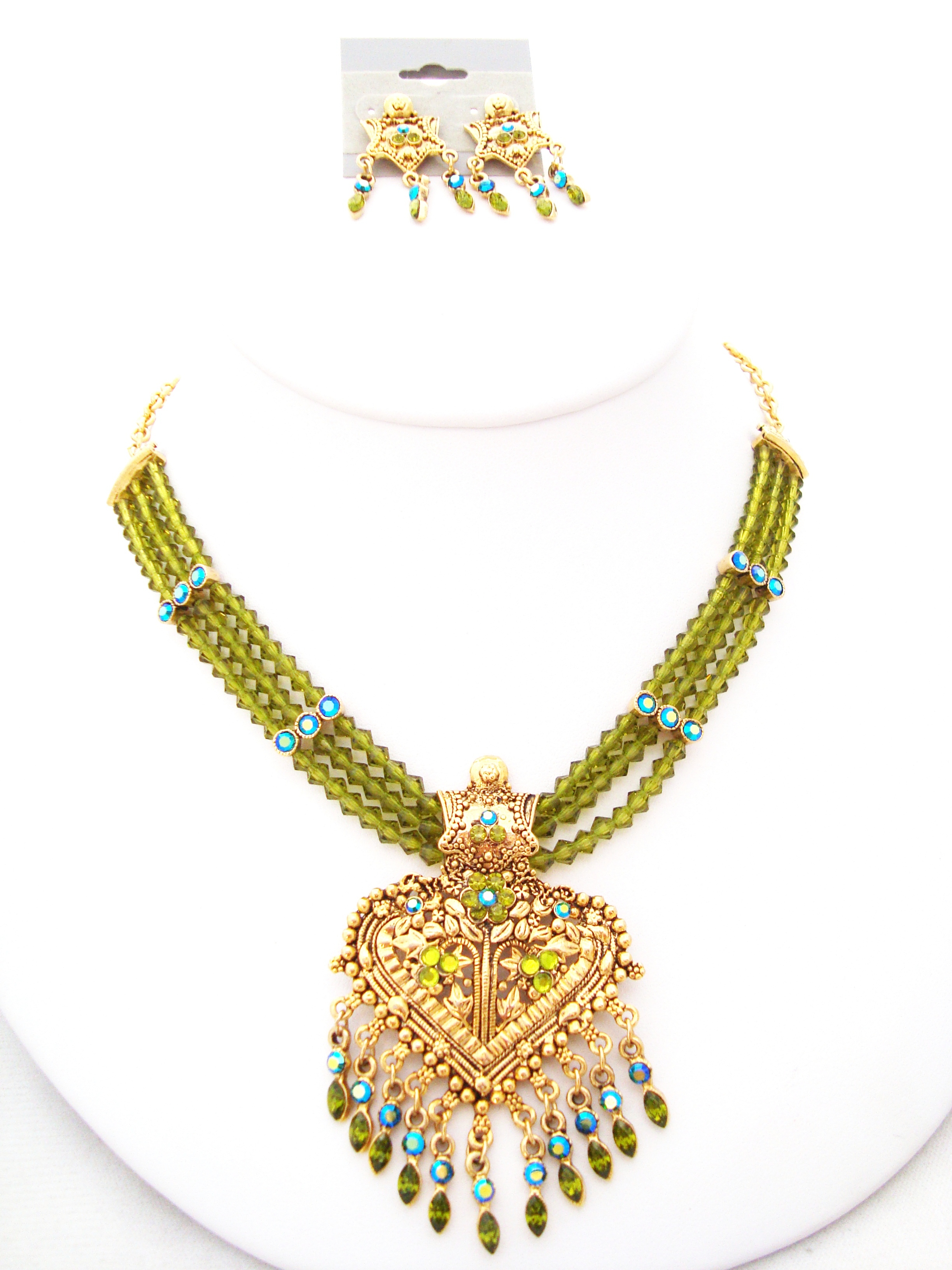 Rhinestone Olivine Crystal Necklace Set