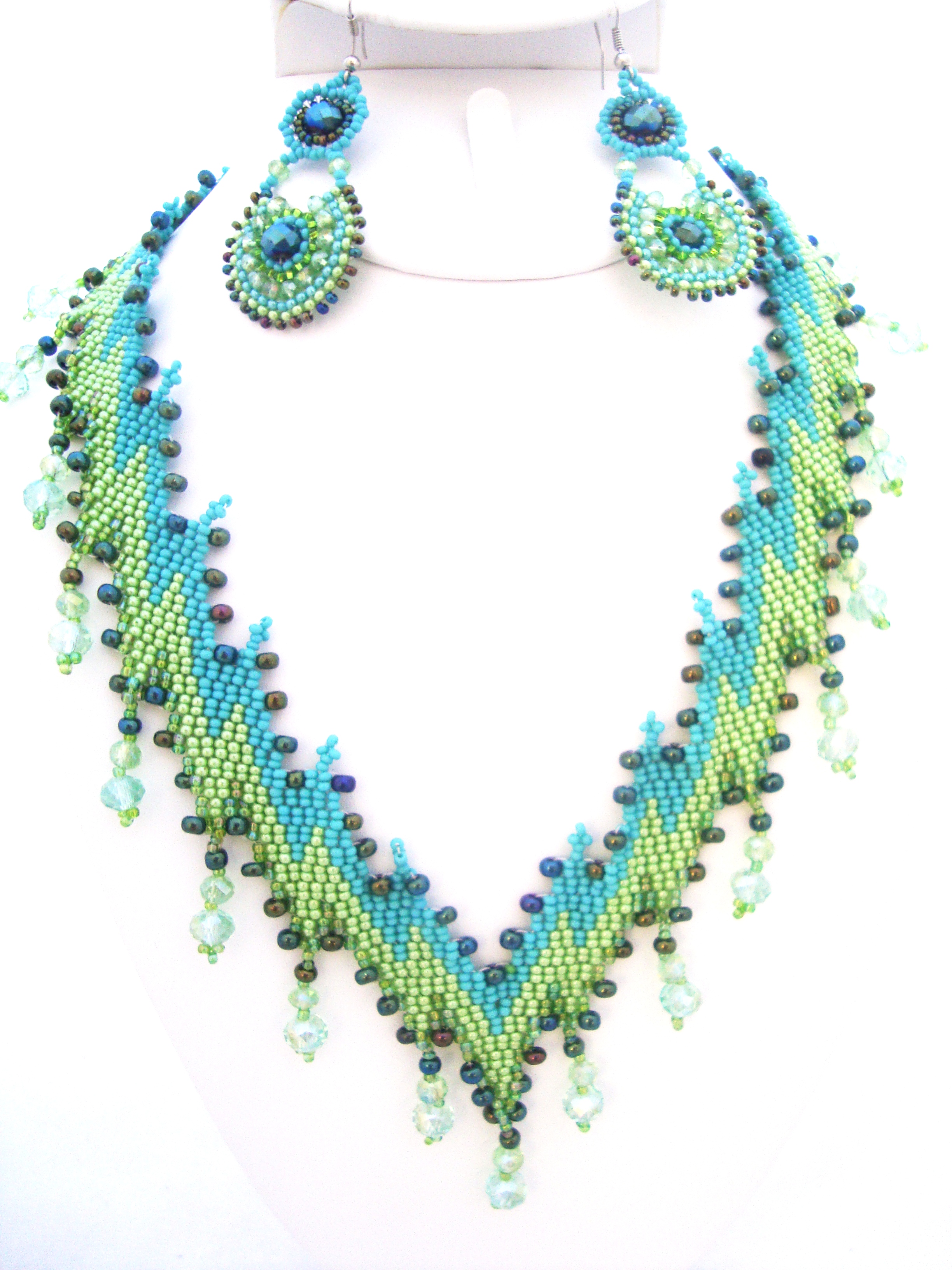 Turquoise and Lime Lightning Necklace Set