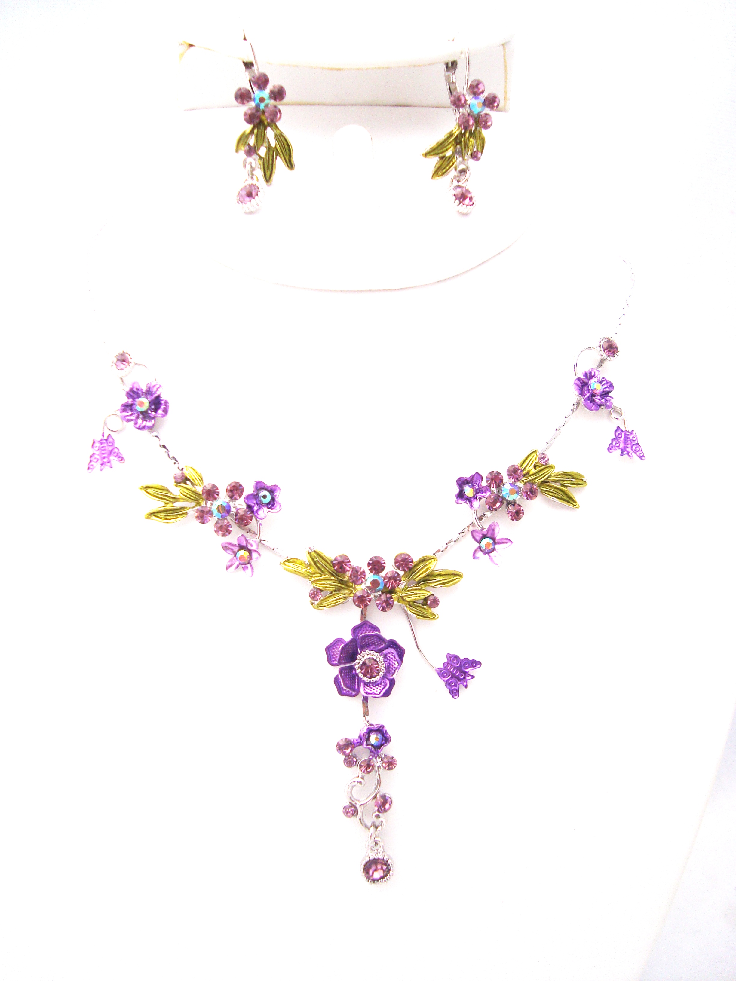 Floral Rhinestone Necklace